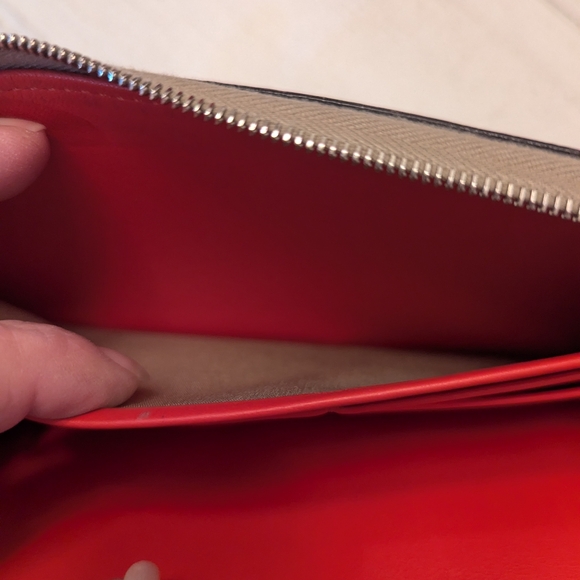 Celine Long Wallet with COA - Picture 9 of 11